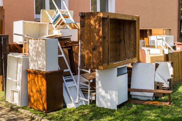 Best Property Management Cleanouts  in Basile, LA
